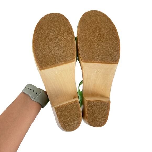 Swedish Hasbeens NWOB Mirja Neon Green Croc Print Leather Wood Heel Sandals - Picture 10 of 11